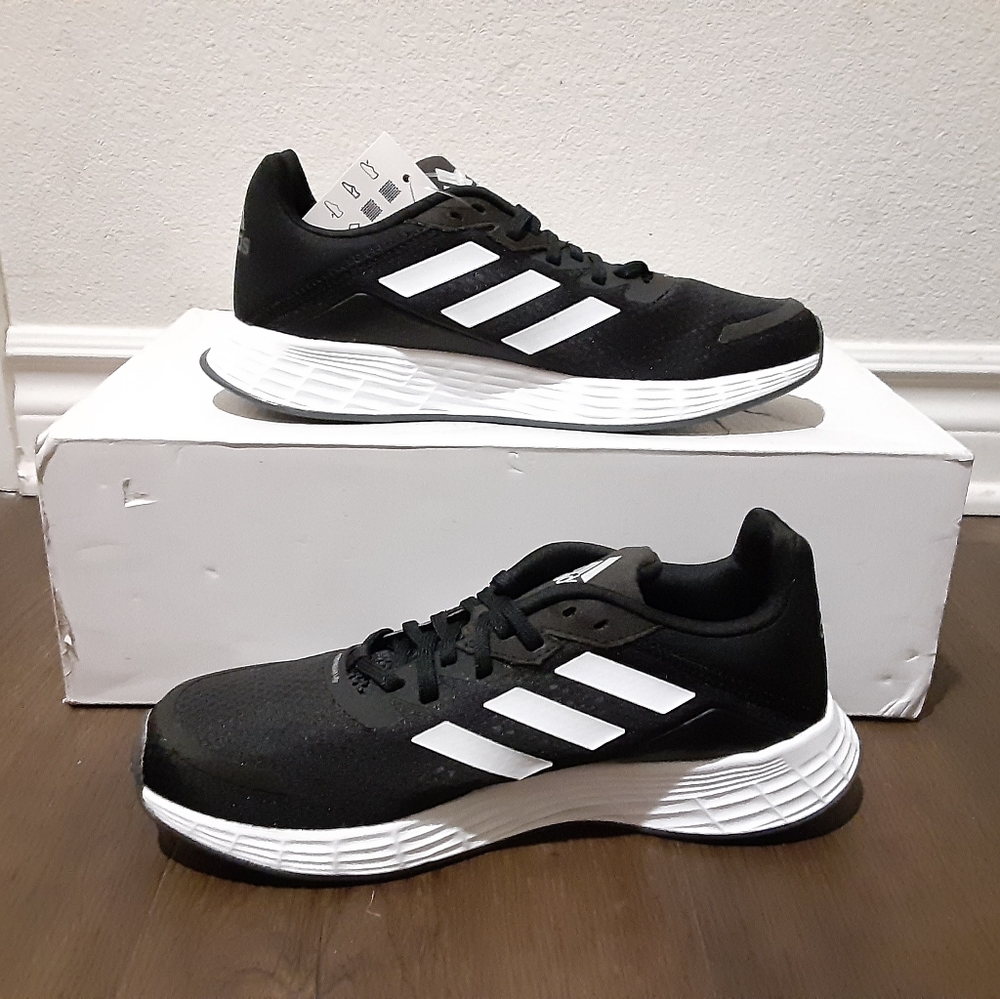 Adidas - Picture 4 of 4